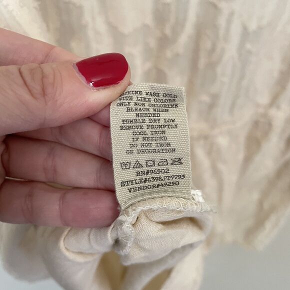 Gimmicks By BKE Top Womens L V-Neck 3/4 Sleeve Pullover Shirt Lace Beaded Boho - Picture 11 of 15